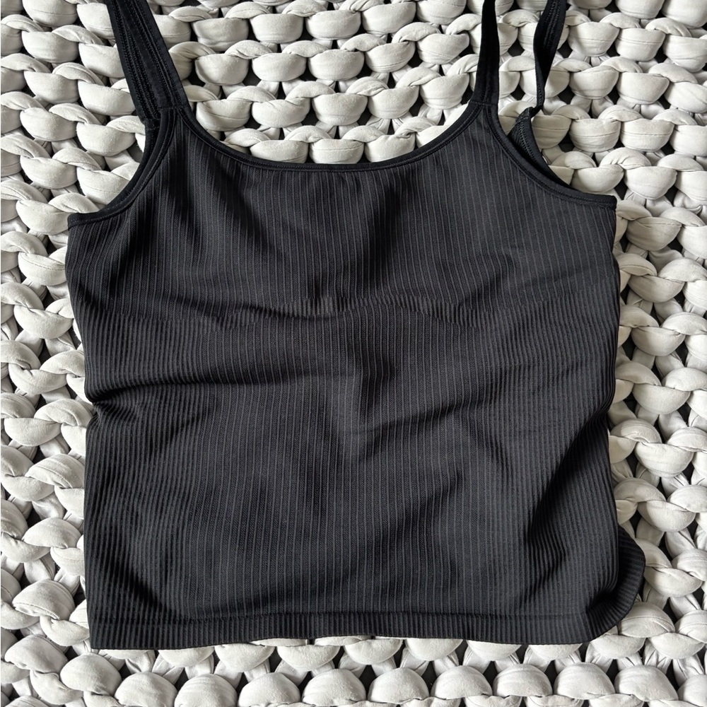Lululemon Athletica Gray Ribbed Crop Tank Top